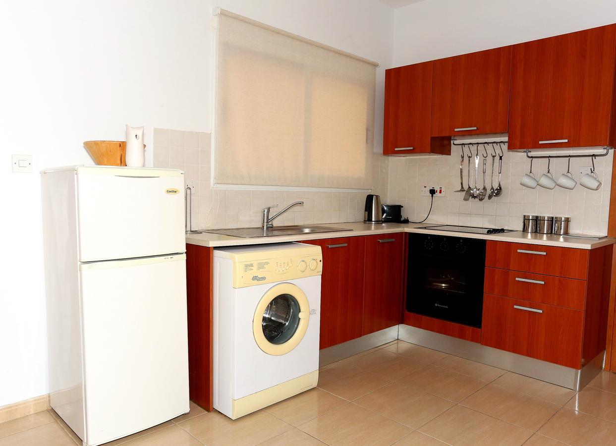 Penelope Court Apartment 102 Lárnaca Exterior foto