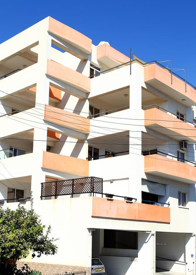 Penelope Court Apartment 102 Lárnaca Exterior foto